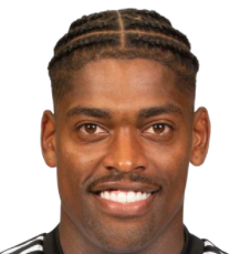 伊万·卡瓦莱罗